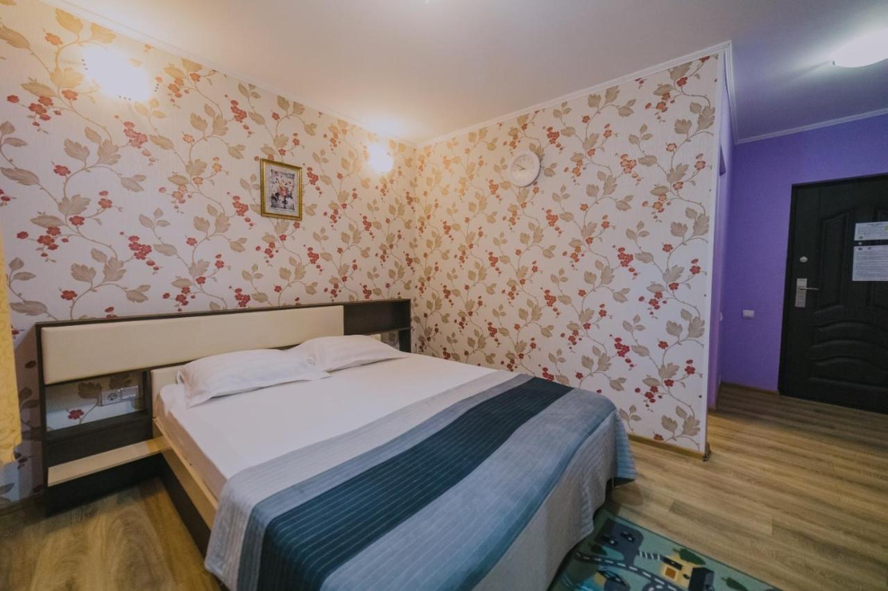 Hostel Denisa Бузэу Экстерьер фото