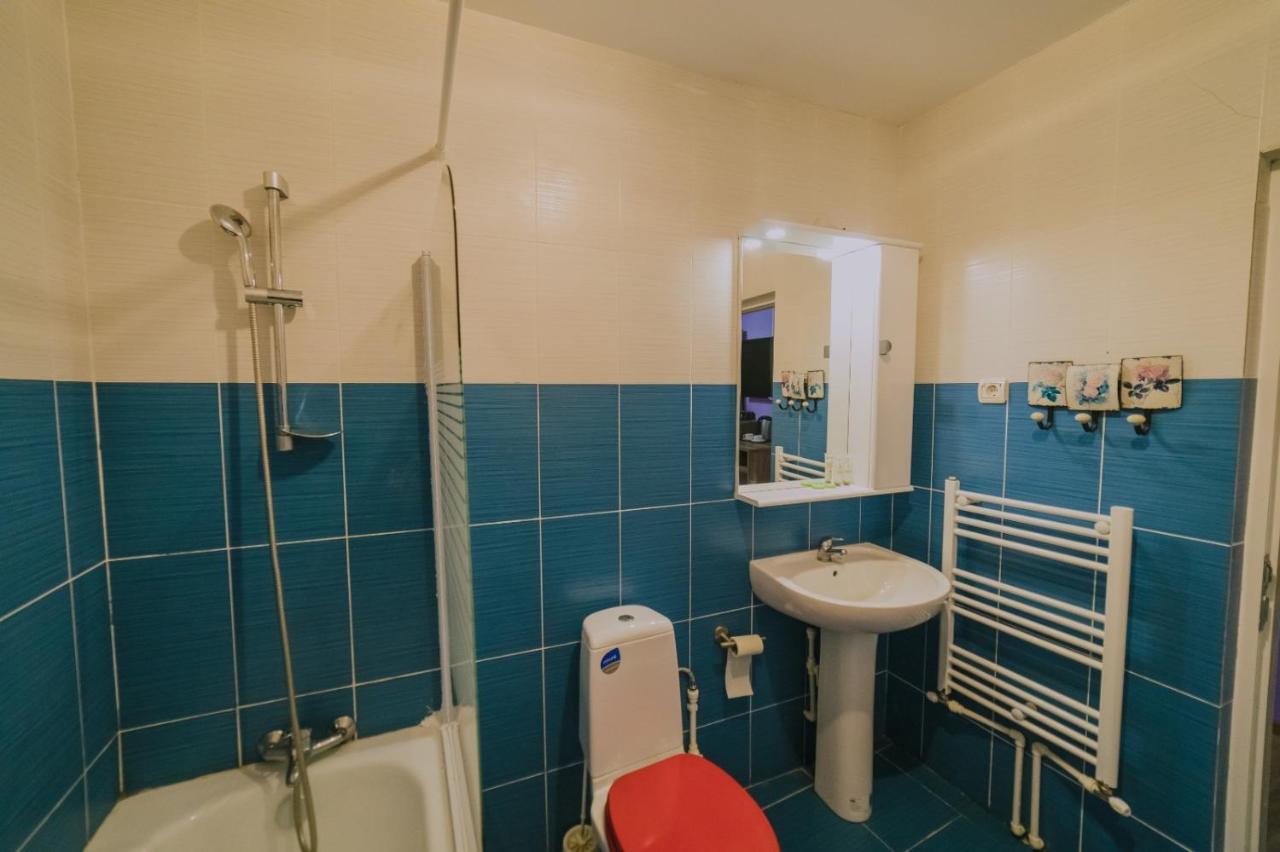 Hostel Denisa Бузэу Экстерьер фото