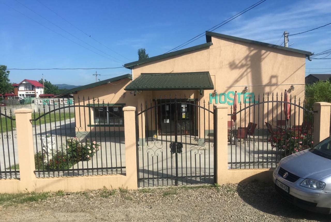 Hostel Denisa Бузэу Экстерьер фото